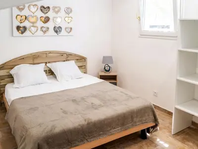 Un ou plusieurs lits dans un hébergement de l'établissement Apartment A Suara di Mare by Interhome