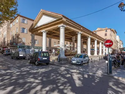 Quartier de la maison de vacances ou autre quartier proche