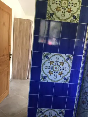 Salle de bains dans l'établissement Ernella