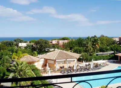 Piscine de l'établissement Vacancéole - Résidence Sognu di Mare ou située à proximité