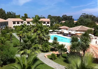 Piscine de l'établissement Vacancéole - Résidence Sognu di Mare ou située à proximité