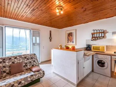 Cuisine ou kitchenette dans l'établissement Holiday Home Filippi by Interhome