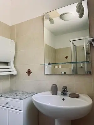 Salle de bains dans l'établissement A Torra