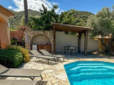 Piscine de l'établissement Domaine Villas Celia ou située à proximité