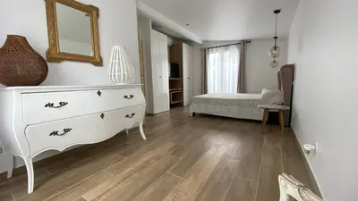 Un ou plusieurs lits dans un hébergement de l'établissement Villa Altea- Lido Marana - piscine privée exclusive - plage à pied - 3 bedrooms house - private swimming pool - beach access on foot