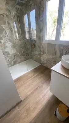Salle de bains dans l'établissement Villa Altea- Lido Marana - piscine privée exclusive - plage à pied - 3 bedrooms house - private swimming pool - beach access on foot