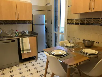 Cuisine ou kitchenette dans l'établissement Appartement Casella