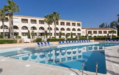 Piscine de l'établissement Résidence Sognu Di Mare - Plage ou située à proximité