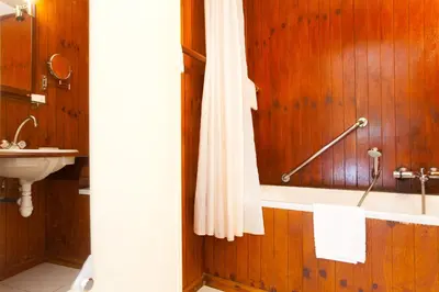 Salle de bains dans l'établissement Hotel Macchia e Mare