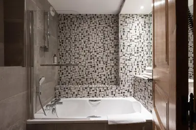 Salle de bains dans l'établissement Le Mariana
