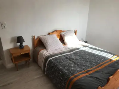 Un ou plusieurs lits dans un hébergement de l'établissement Maison entière tout équipé 4 chambre possibilité de 10 couchage Venaco Centre Corse