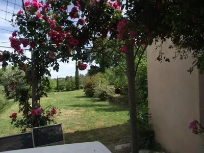 Jardin de l'établissement soleil et farniente