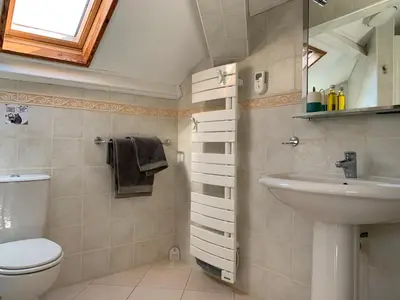 Salle de bains dans l'établissement A Muvrella