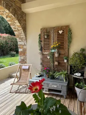 Jardin de l'établissement Les 5 Arches - Adult Only
