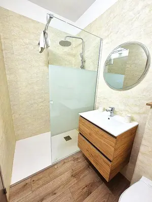 Salle de bains dans l'établissement Hôtel le Colibri