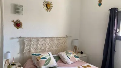 Un ou plusieurs lits dans un hébergement de l'établissement Corse Calvi appt coté Mer