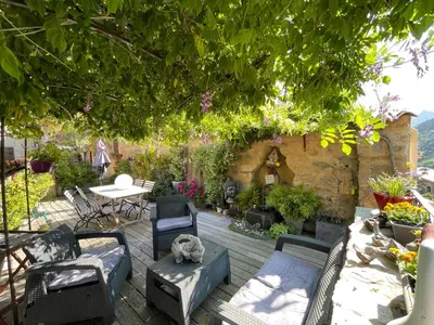Jardin de l'établissement Chez Marco Gîte & SPA CAPPELLINA