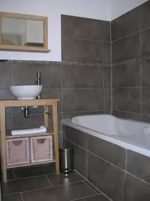 Salle de bains dans l'établissement L'Alivi di l'Osari