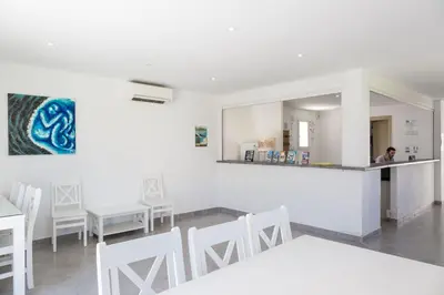 Cuisine ou kitchenette dans l'établissement Résidence Odalys Casa d'Orinaju
