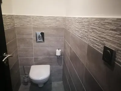 Salle de bains dans l'établissement Casa di a Restonica