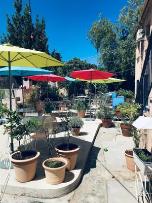 Jardin de l'établissement Chez Marie