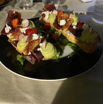 Nourriture dans la maison d'hôtes ou à proximité