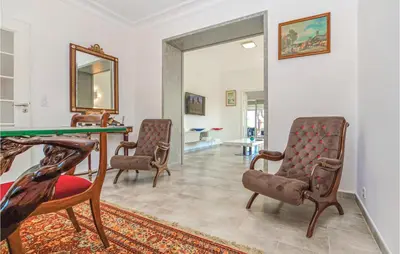 Coin salon dans l'établissement Amazing Home In St Florent With Wifi