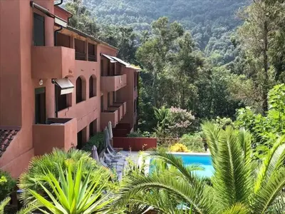 Piscine de l'établissement Hotel Corsica - Porto Corse ou située à proximité