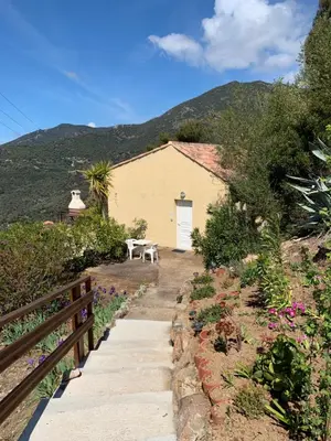 Vue générale sur la montagne ou vue sur la montagne depuis l'appartement