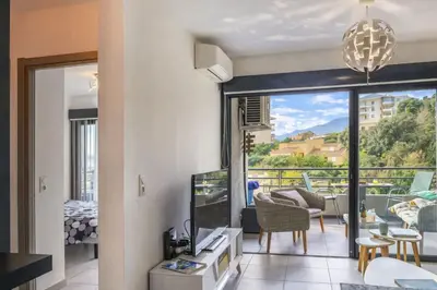 Vue générale sur la montagne ou vue sur la montagne depuis l'appartement