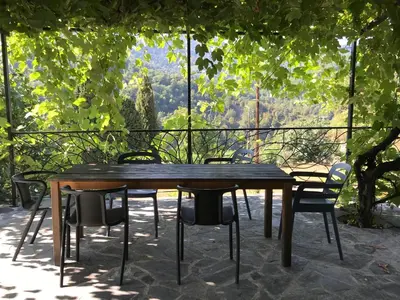 Jardin de l'établissement Maison de charme Corse sauvage