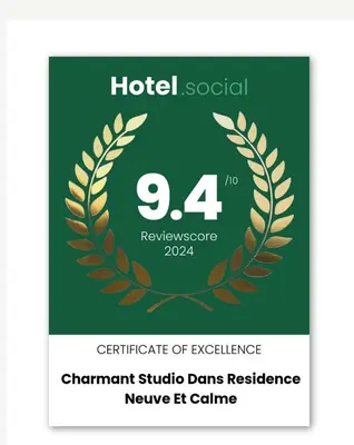 Certificat, récompense, panneau ou autre document affiché dans l'établissement charmant studio dans résidence neuve et calme