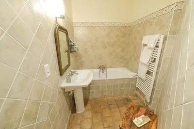Salle de bains dans l'établissement Hotel Palazzu Pigna