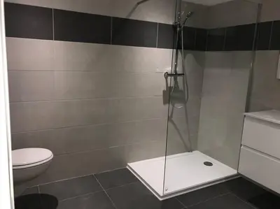 Salle de bains dans l'établissement Corté Centre Corse