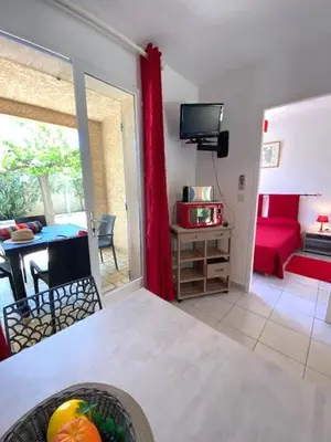 Télévision ou salle de divertissement dans l'établissement Residence Motel Corsicana