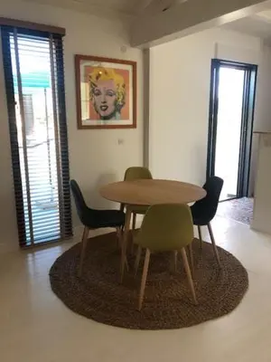 Coin salon dans l'établissement Oliera 2