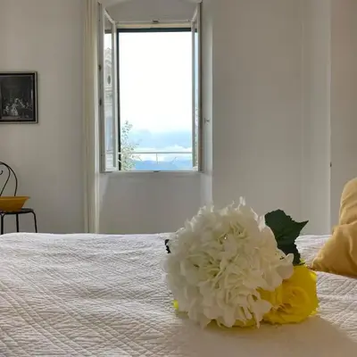 Casa Eugénie l'appartement de tante Madeleine vue sur les montagnes