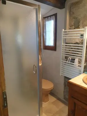 Salle de bains dans l'établissement STUDIO avec Mezzanine