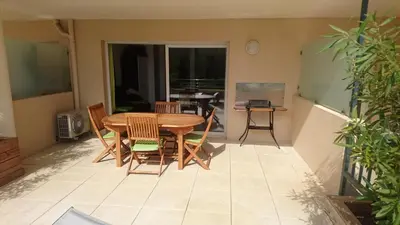 Terrasse ou espace extérieur de l'établissement Studio 4 personnes à Calvi, toutes commodités à pied