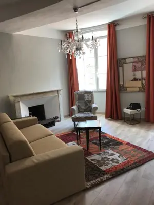 Coin salon dans l'établissement APPARTEMENT BASTIA AU PIED DU VIEUX PORT