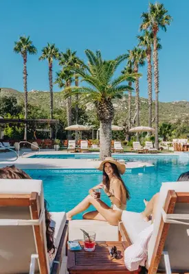 Piscine de l'établissement Hotel Corsica & Spa Serena ou située à proximité