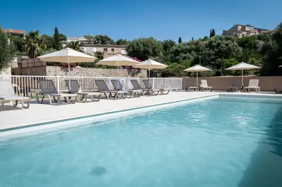 Piscine de l'établissement Domaine A Marella ou située à proximité
