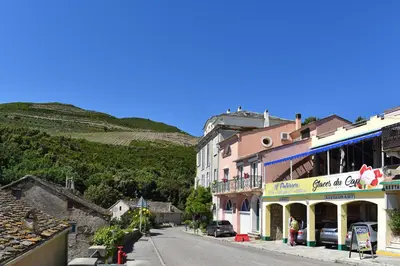 Vue générale sur la montagne ou vue sur la montagne depuis l'hôtel