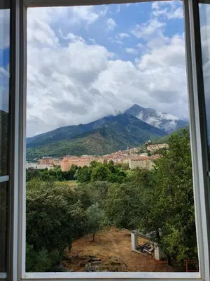 Vue générale sur la montagne ou vue sur la montagne depuis le B&B/chambre d'hôtes