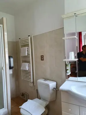 Salle de bains dans l'établissement Casa Guelfucci