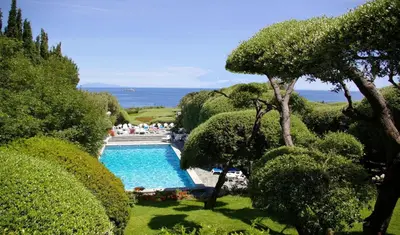 Piscine de l'établissement Hôtel Pietracap ou située à proximité