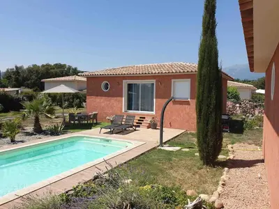 Piscine de l'établissement Villa di Pardisoli ou située à proximité