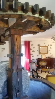 Coin salon dans l'établissement Le Moulin de l'Ostriconi