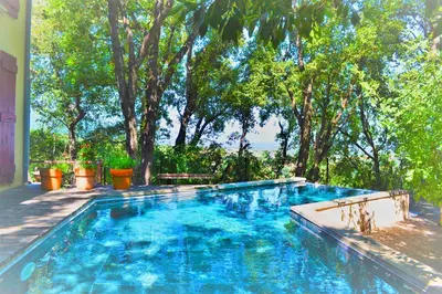 Piscine de l'établissement Maison de la Vigne ou située à proximité