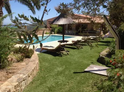 Piscine de l'établissement Villa Ascopa ou située à proximité